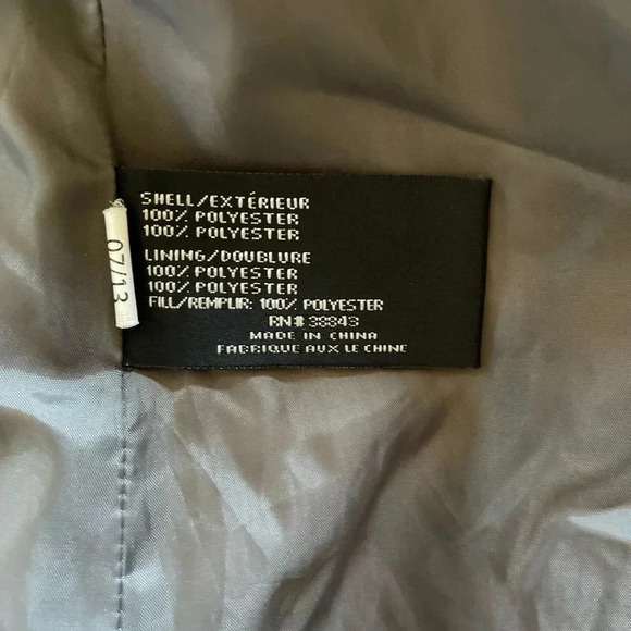 Via Spiga Gray Puffer Jacket Gold Buttons Women’s Large NWOT - Picture 7 of 12